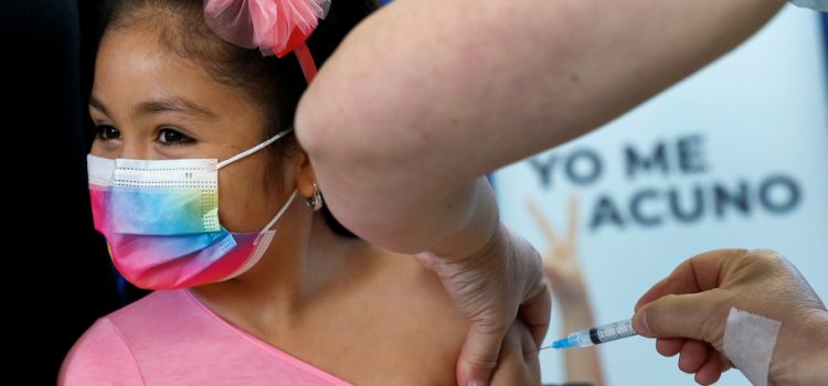 Se aplicaron 20 mil vacunas a niños en Iguala y Taxco.