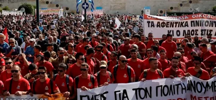 Aprueba Grecia ampliar la jornada laboral hasta 13 horas diarias