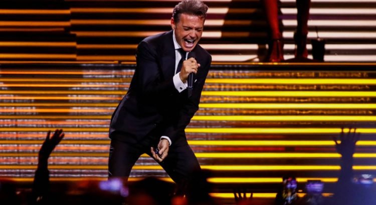 Luis Miguel anuncia nuevas fechas para sus conciertos en Acapulco Luis Miguel anuncia nuevas fechas para sus conciertos en Acapulco