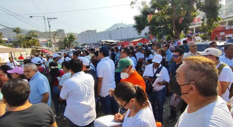 Se cumple el segundo día de paro de labores: Maestros del SNTE Se cumple el segundo día de paro de labores: Maestros del SNTE