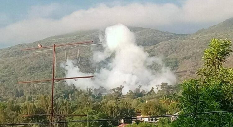 En Ayotzinapa explota una bodega, hay un muerto