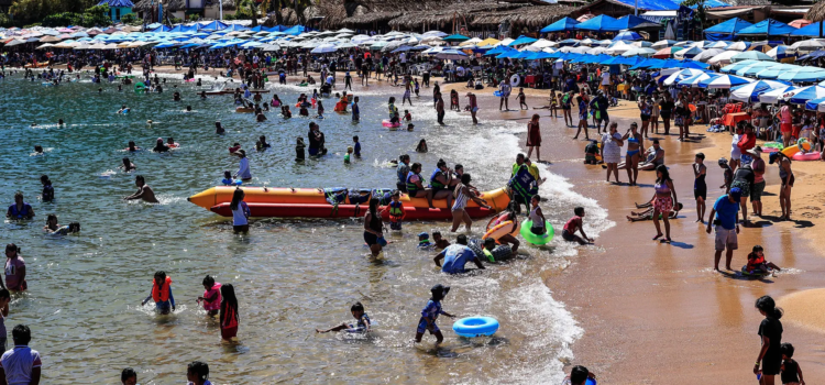 Las playas de Guerrero están limpias y aptas: Cofepris