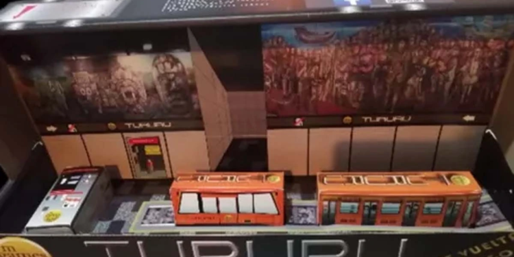 «Tururú»: el juego de mesa que convierte la experiencia del Metro de la CDMX en diversión