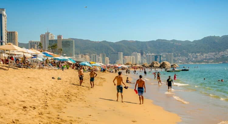 Se inicia el fin de semana largo, comienza a llegar el turismo Se inicia el fin de semana largo, comienza a llegar el turismo