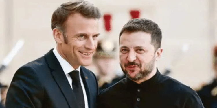 Francia anuncia ayuda militar adicional a Ucrania Francia anuncia ayuda militar adicional a Ucrania