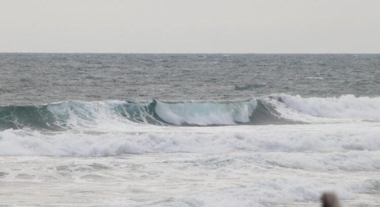 Existe otro pronóstico de mar de fondo