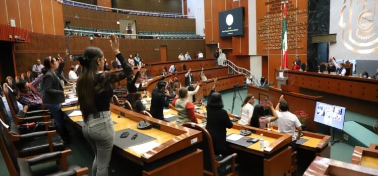 Piden legislar con enfoque en los niños guerrerenses: Diputados