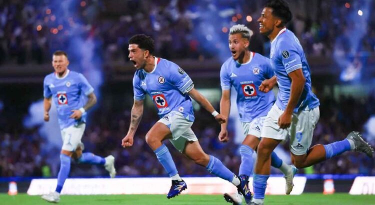 Cruz Azul toma ventaja en la semifinal de ida Cruz Azul toma ventaja en la semifinal de ida