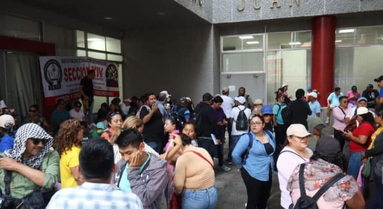 CETEG irrumpe violentamente el festejo del SNTE