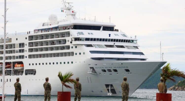 Arriba el Crucero Seven Seas a Acapulco