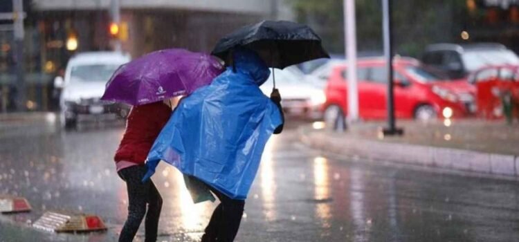Se registran lluvias intensas en la zona de Acapulco Se registran lluvias intensas en la zona de Acapulco