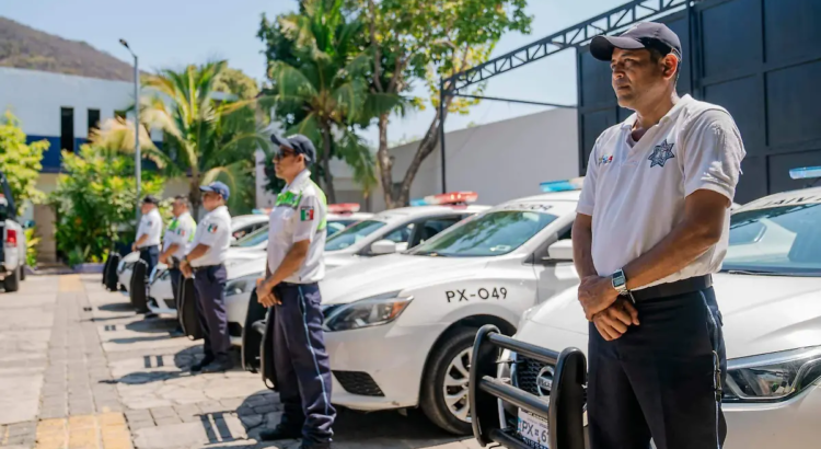 Refuerzan seguridad en Zihuatanejo