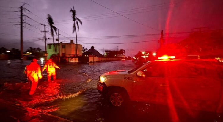 Se mantiene alerta en Guerrero por lluvias; riesgo de inundaciones y deslaves
