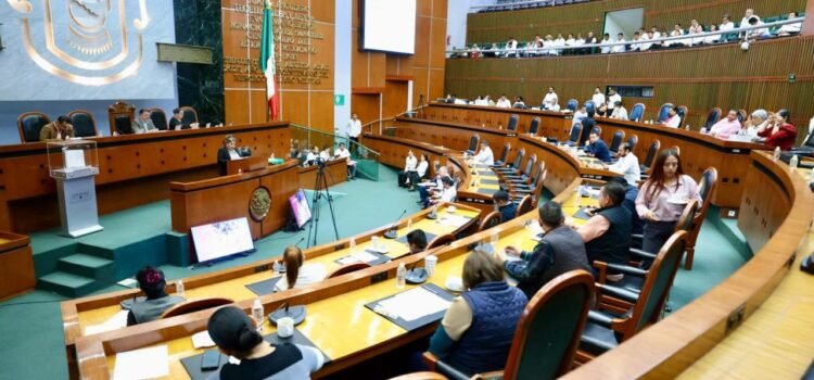 Comparecen Obras Públicas, CICAEG y Sectur ante el Congreso de Guerrero