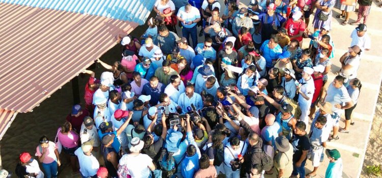 Hay un acuerdo y liberan el muelle de Puerto Marqués