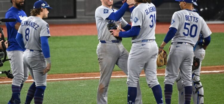 Dodgers ganan y llevan la serie a un séptimo y definitivo juego; hoy habrá campeón Dodgers ganan y llevan la serie a un séptimo y definitivo juego; hoy habrá campeón