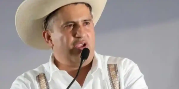 Detienen a presunto autor intelectual del asesinato del alcalde Carlos Manzo