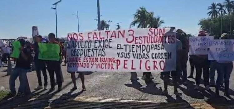 Más de 6 horas duró la protesta por 3 alumnos del Tecnológico desaparecidos