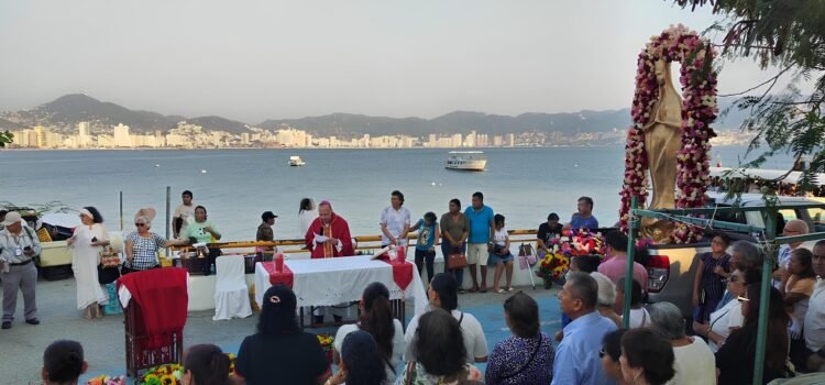 Conmemoran el 504 aniversario del descubrimiento de la bahía de Santa Lucía