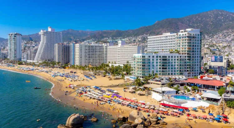 Avalan calidad del agua en playas mexicanas para la temporada vacacional: Salud