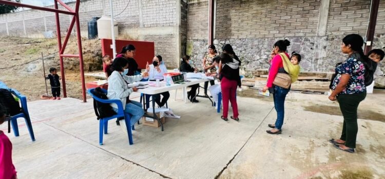 Guerrero refuerza acciones sanitarias para contener la transmisión de Sarampión Guerrero refuerza acciones sanitarias para contener la transmisión de Sarampión