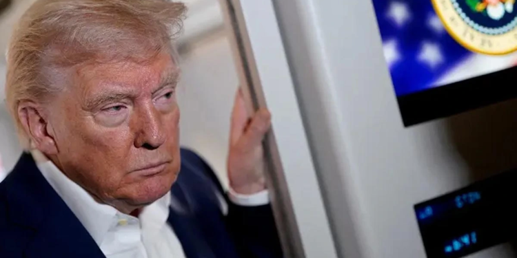 Que no tiene por qué informar al Congreso sobre posibles ataques a Venezuela