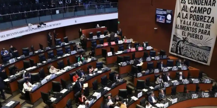 Discute el Senado la Ley de Aguas Nacionales Discute el Senado la Ley de Aguas Nacionales